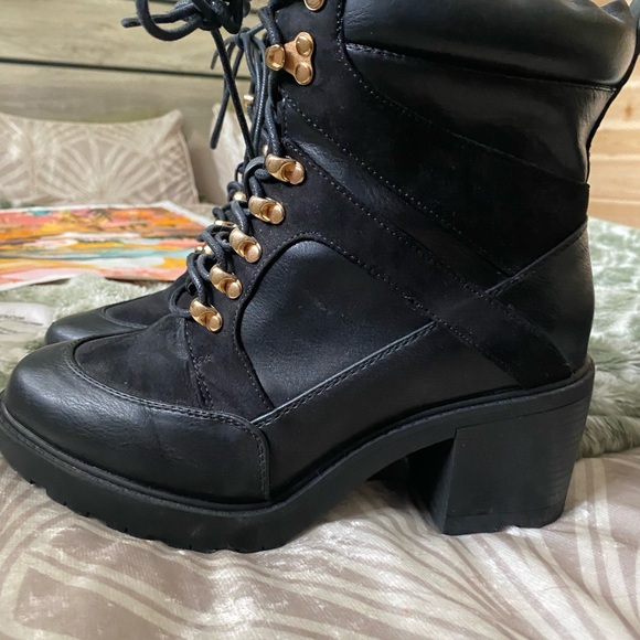 Justfab booties - Picture 4 of 4